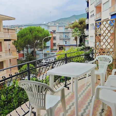 53 Solaro Appartement