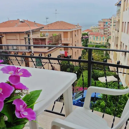 53 Solaro Appartement *