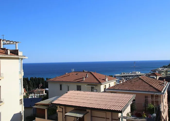 53 Solaro Apartman *